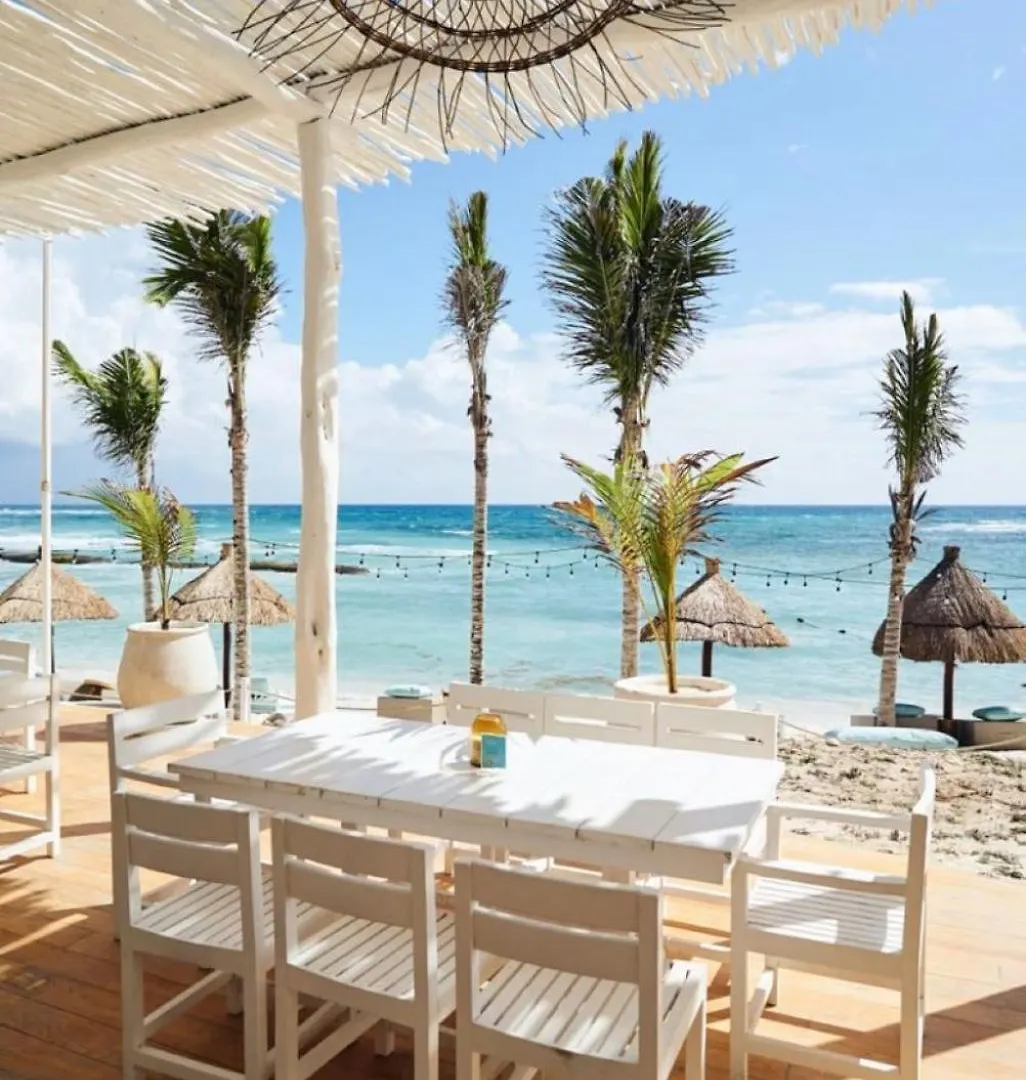 Luxurious Akumal Terrazas 2-Bedroom Condominium Holiday home