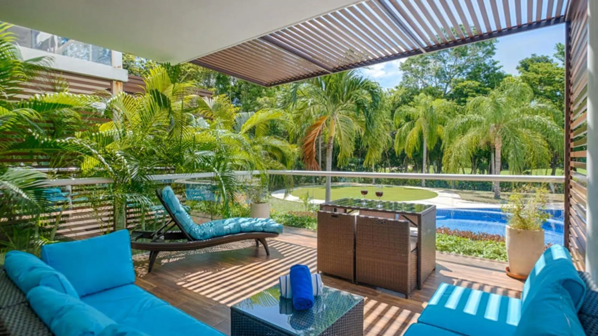 Luxurious Akumal Terrazas 2-Bedroom Condominium 0*,