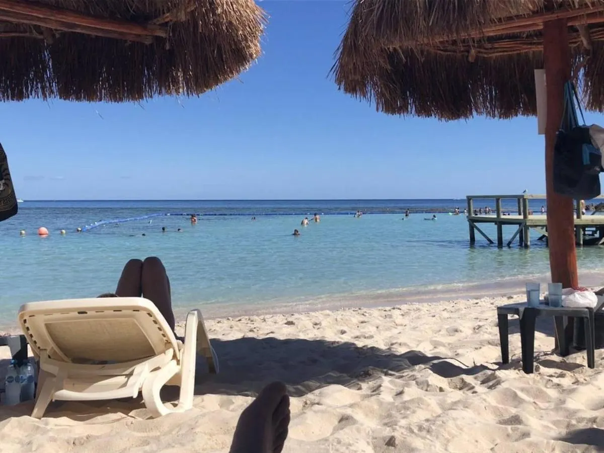 Luxurious Akumal Terrazas 2-Bedroom Condominium 0*,  Mexico