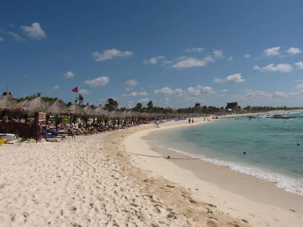 Luxurious Tulum Terrazas 2-Bedroom Condominiuml 아쿠말 펜션