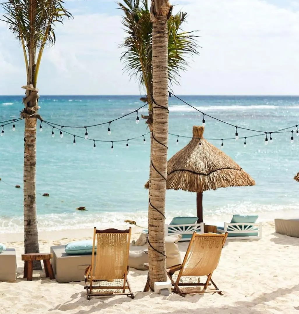 Luxurious Tulum Terrazas 2-Bedroom Condominiuml 아쿠말 0*,  멕시코